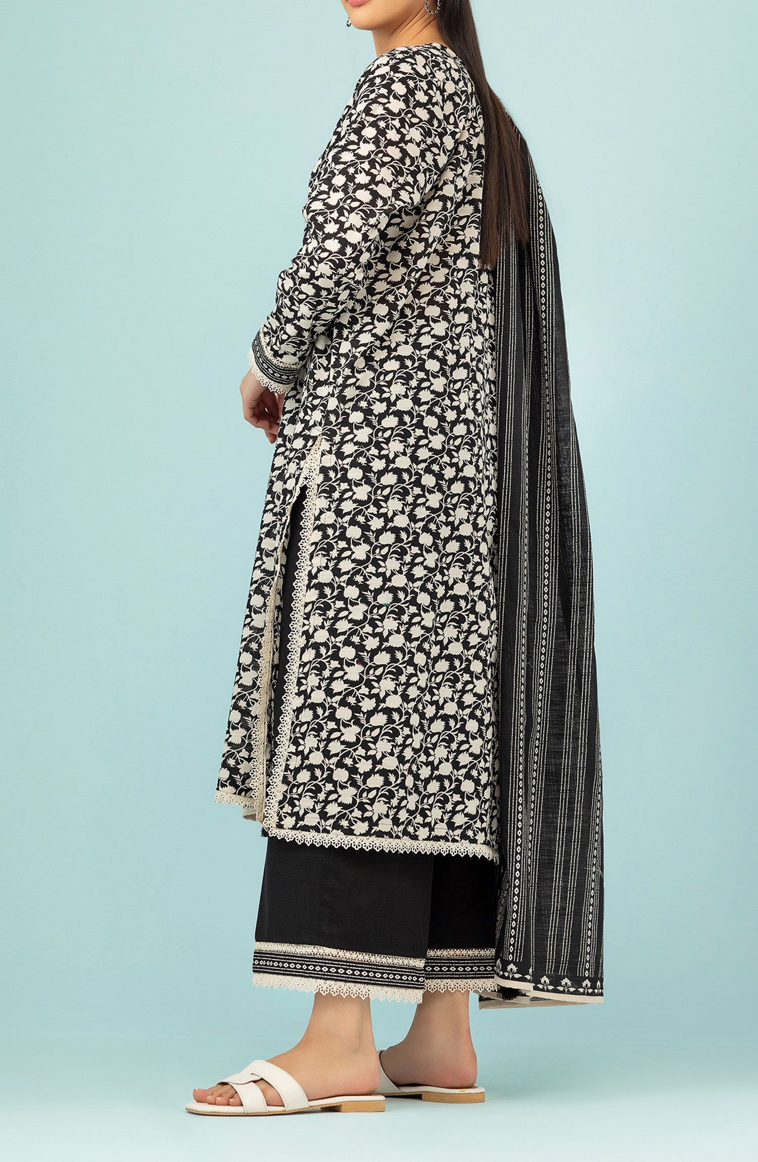 OTL-24-129/U BLACK KHADDAR Women UNSTITCHED SHIRT DUPATTA PANTS