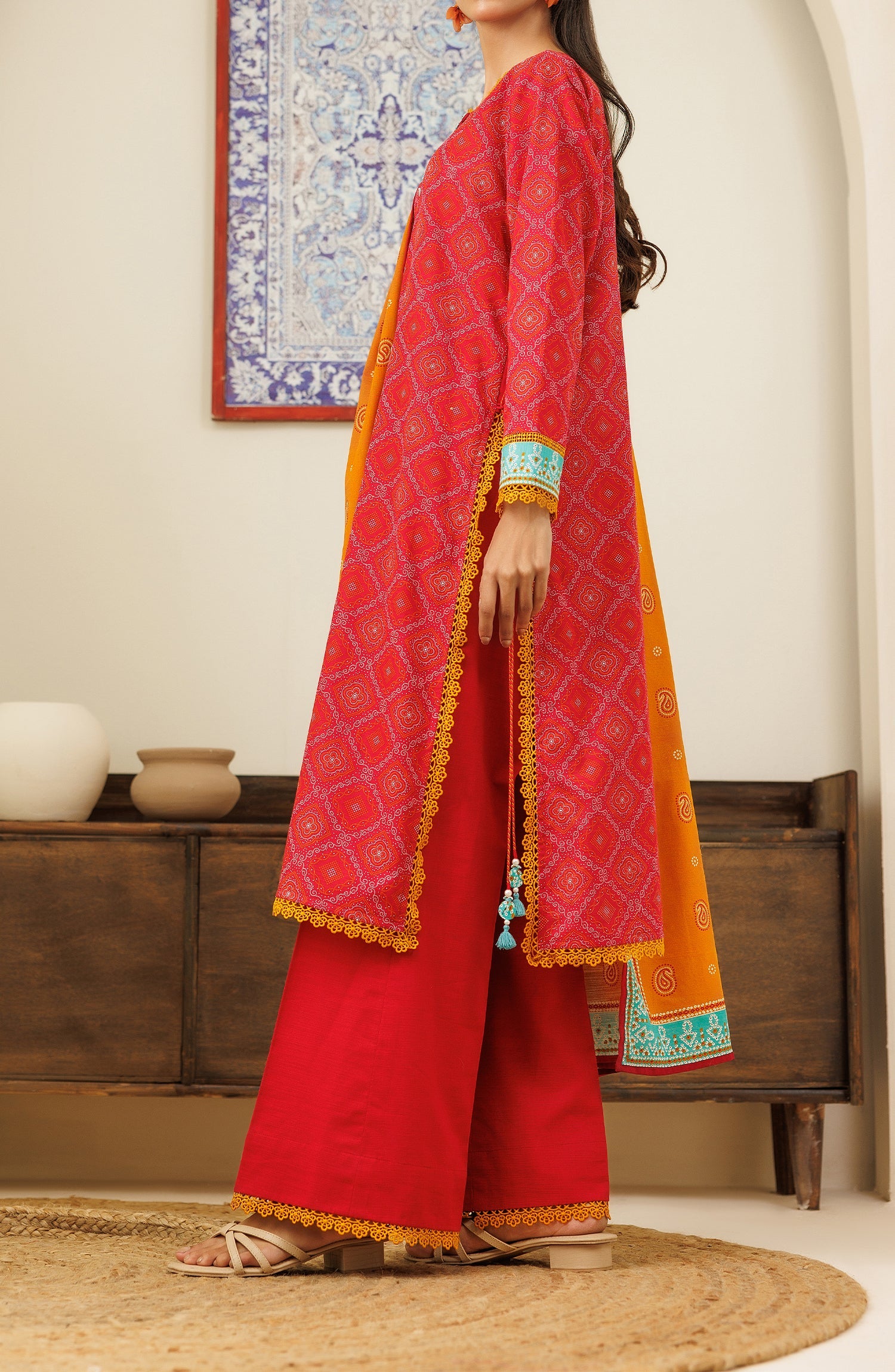 OTL-24-193/U RED KHADDAR Women UNSTITCHED SHIRT DUPATTA PANTS
