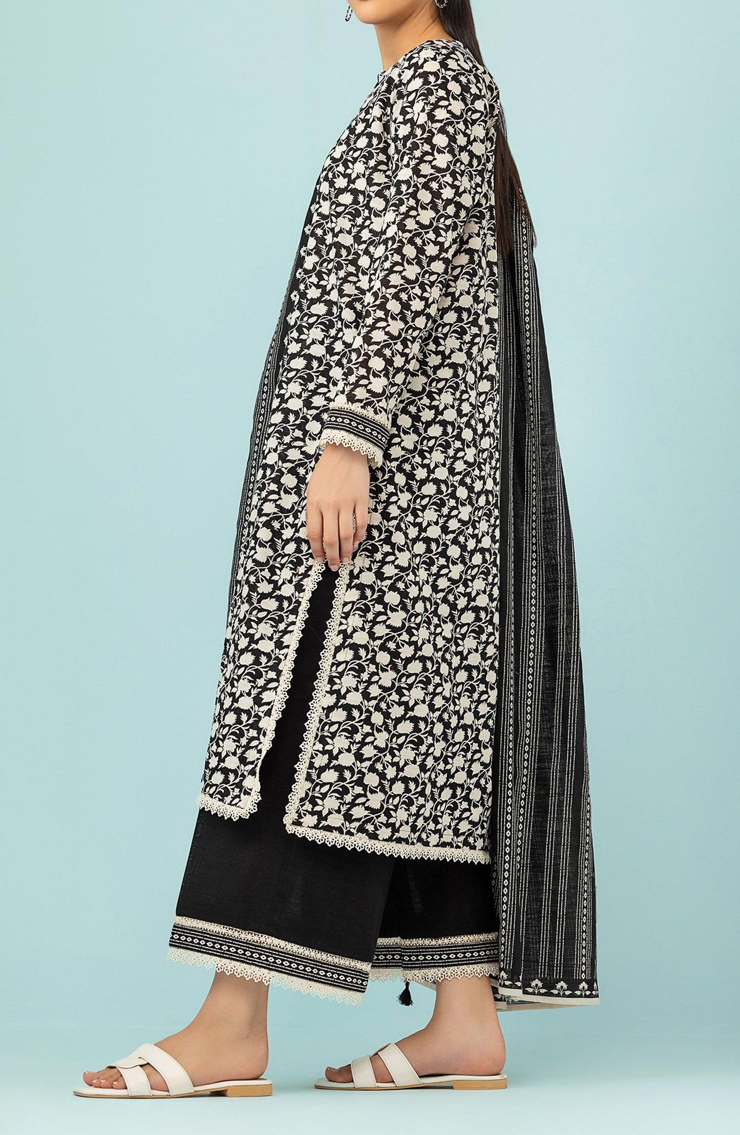 OTL-24-129/U BLACK KHADDAR Women UNSTITCHED SHIRT DUPATTA PANTS