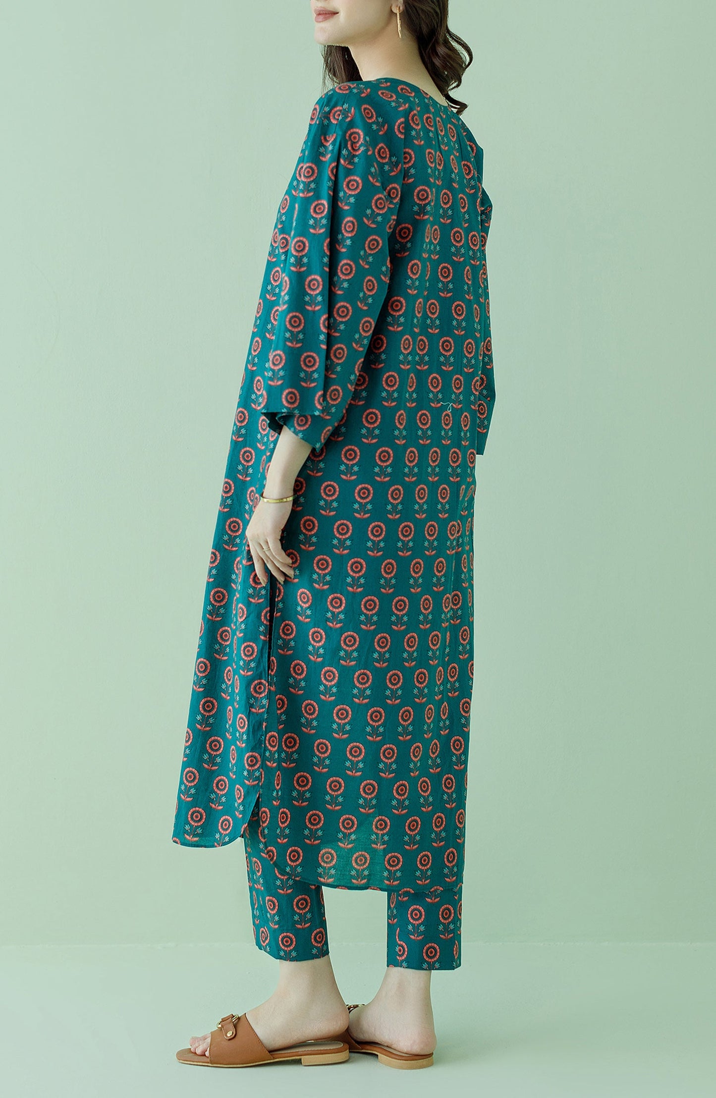 NRDS-23-165/U GREEN LAWN Women UNSTITCHED SHIRT PANTS