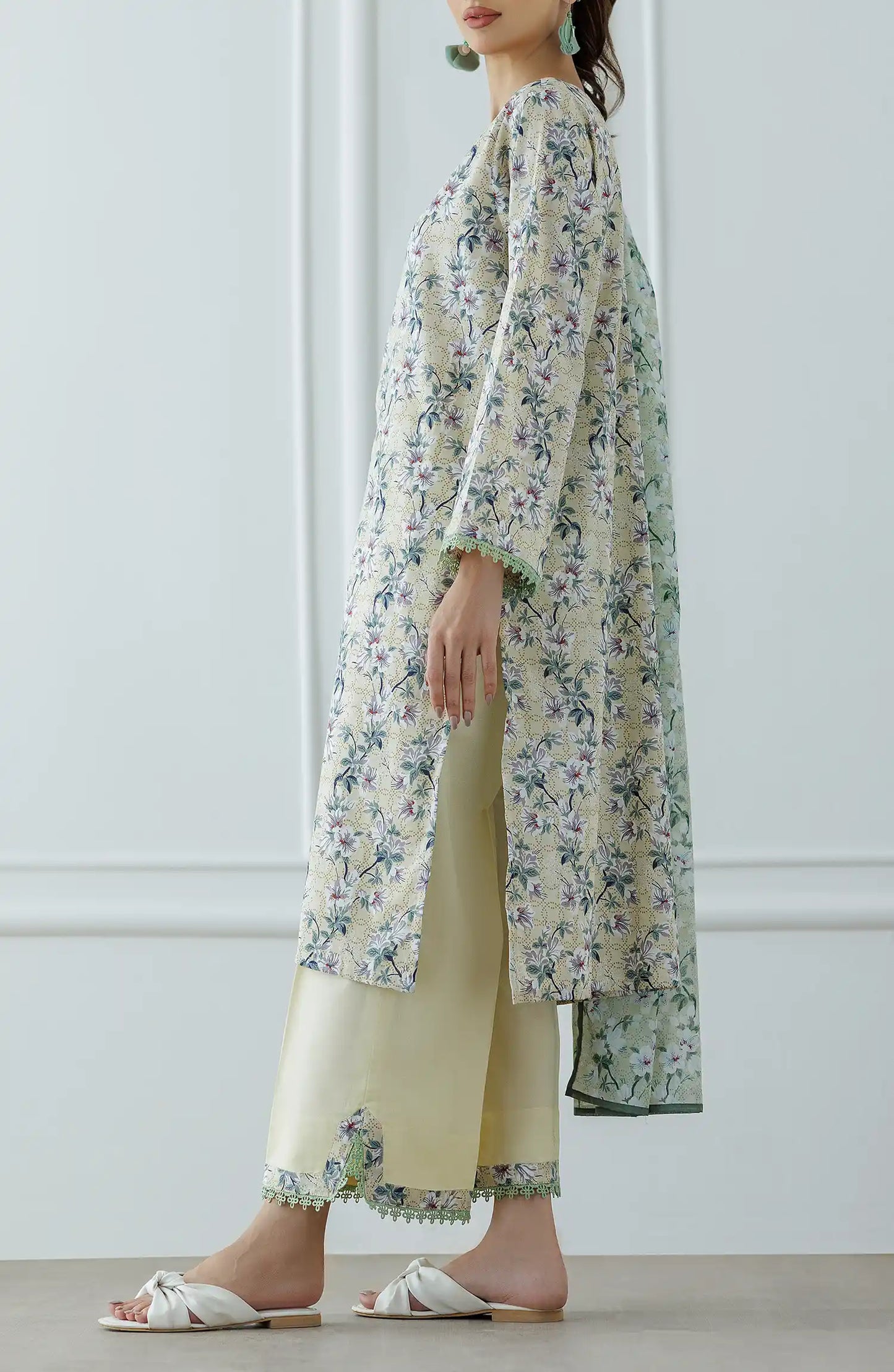 UNSTITCHED Printed Lawn Shirt Dupatta & Pant - 3 Piece Suits - OTL-25-041