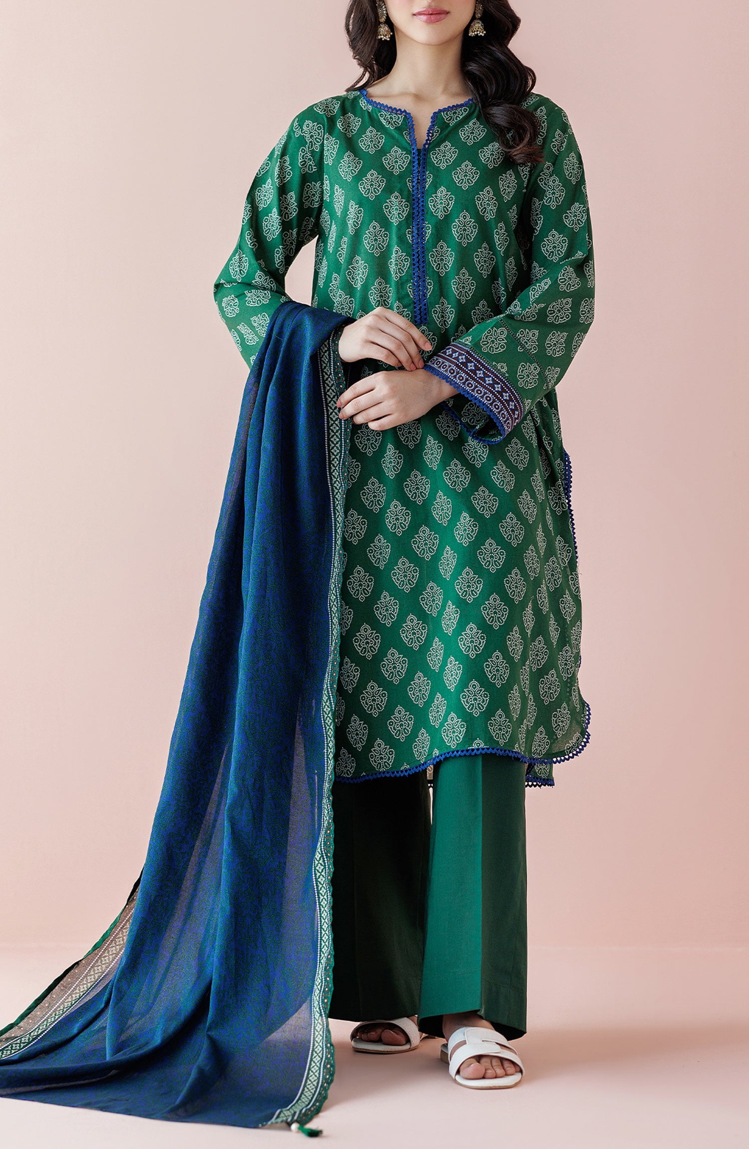 OTL-24-161/U GREEN LAWN Women UNSTITCHED SHIRT DUPATTA PANTS