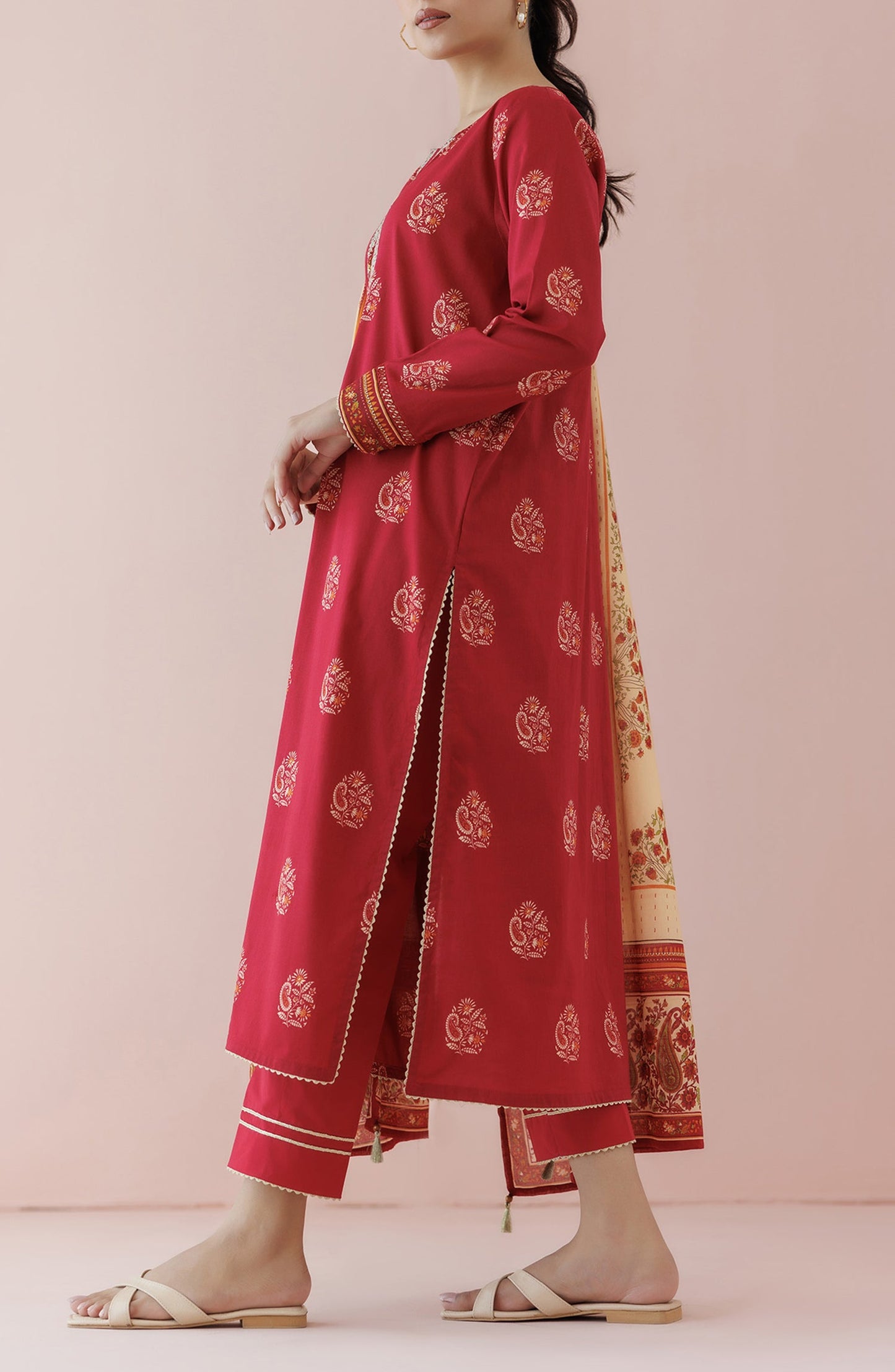 OTL-24-011/U RED LAWN Women UNSTITCHED SHIRT DUPATTA PANTS