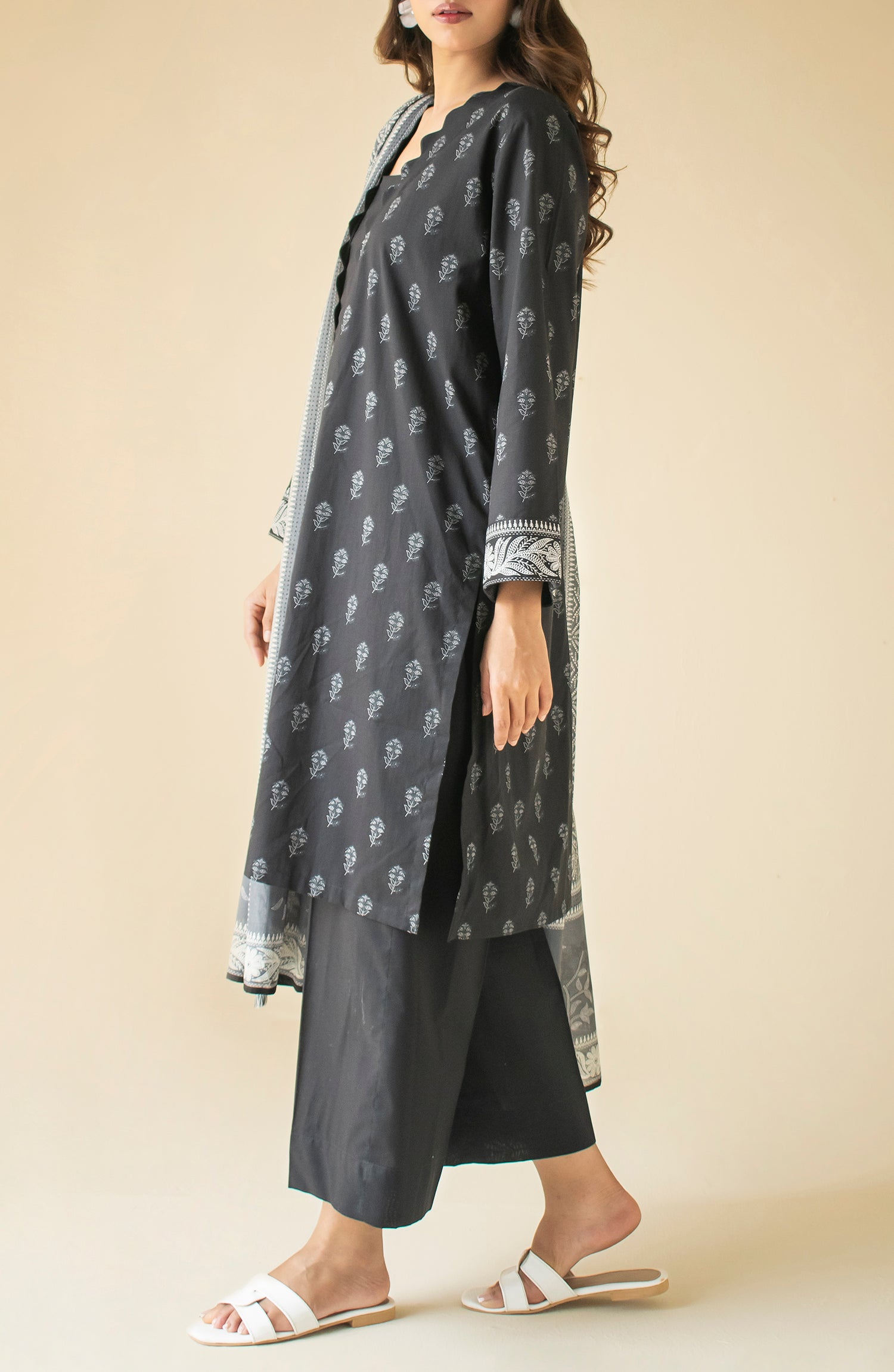 OTL-24-116/U BLACK COTTON VISCOSE Women UNSTITCHED SHIRT DUPATTA PANTS