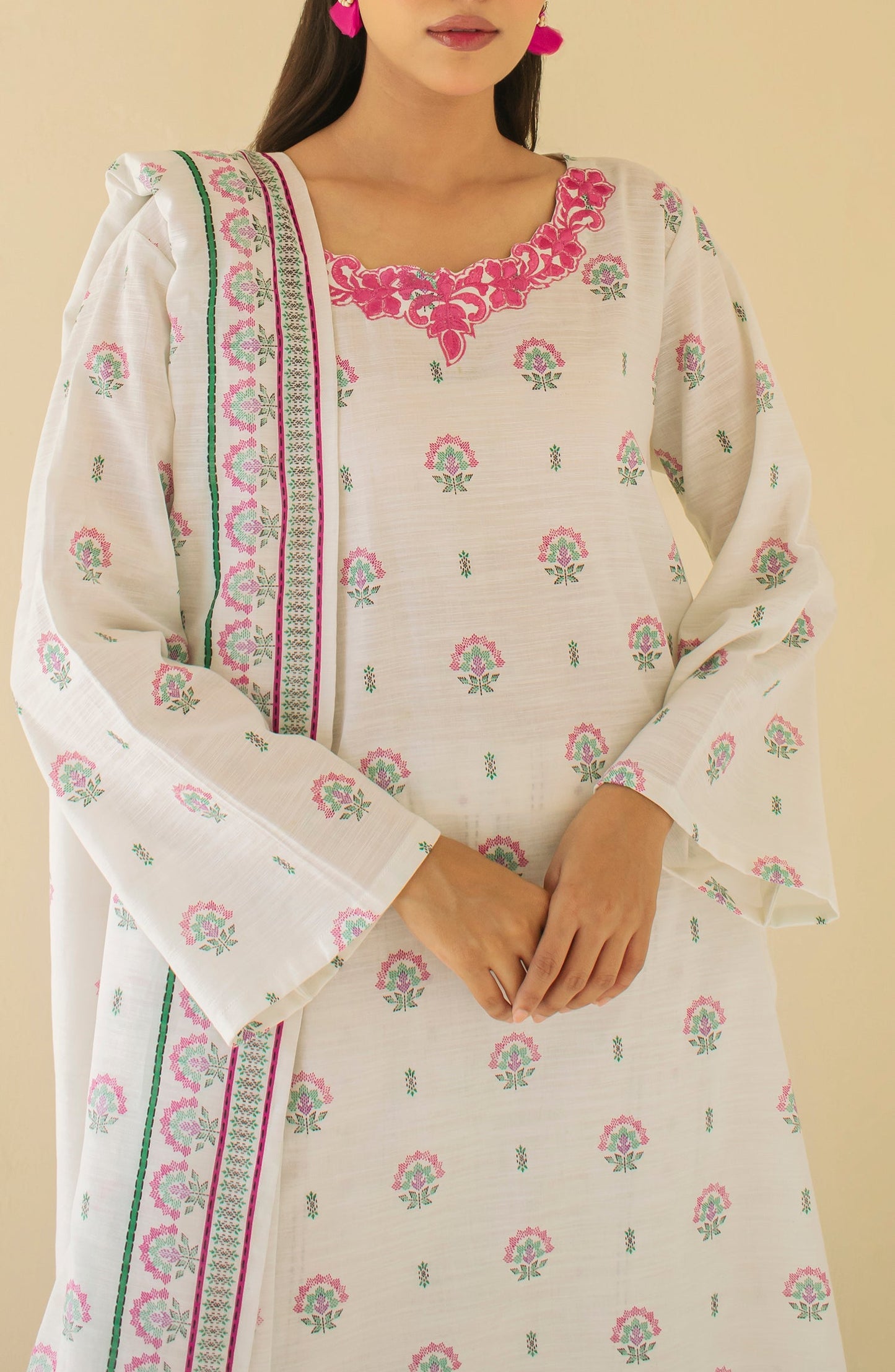 OTL-24-377/U WHITE KHADDAR Women UNSTITCHED SHIRT DUPATTA PANTS