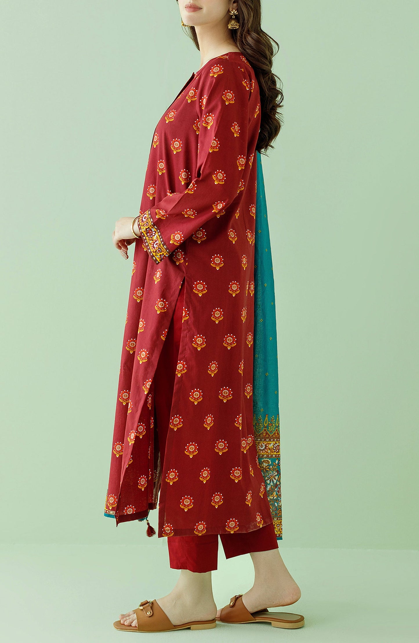 OTL-23-365/U MAROON LAWN Women UNSTITCHED SHIRT DUPATTA PANTS